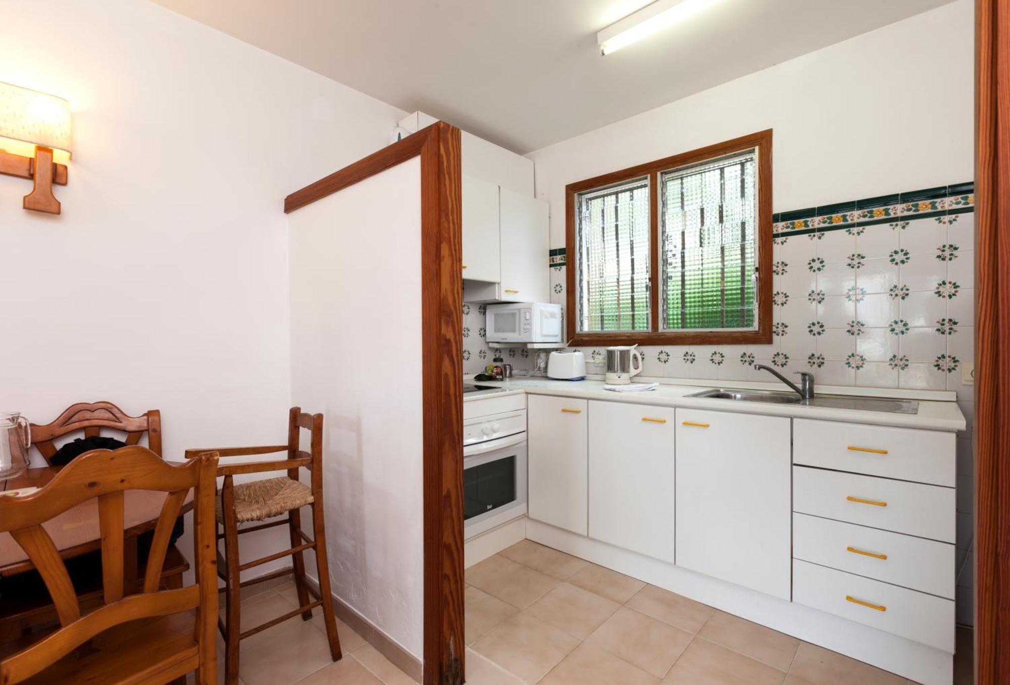 Apartamentos Leo Port de Pollença Extérieur photo
