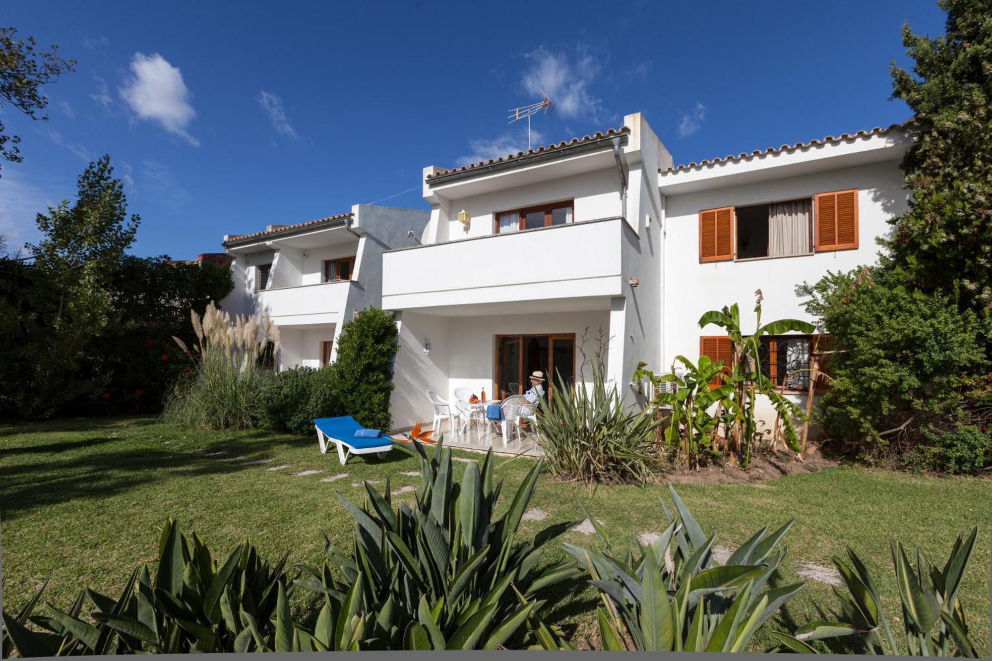 Apartamentos Leo Port de Pollença Extérieur photo