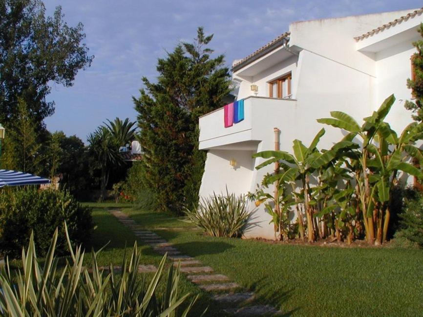Apartamentos Leo Port de Pollença Extérieur photo